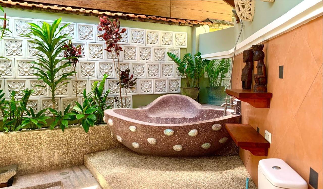 Villa Naga Maya Legian  Exterior photo